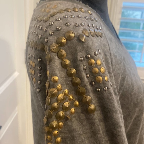 Soft Surroundings Gray Floral, Paisley design long sleeve with Studded details - Picture 3 of 5